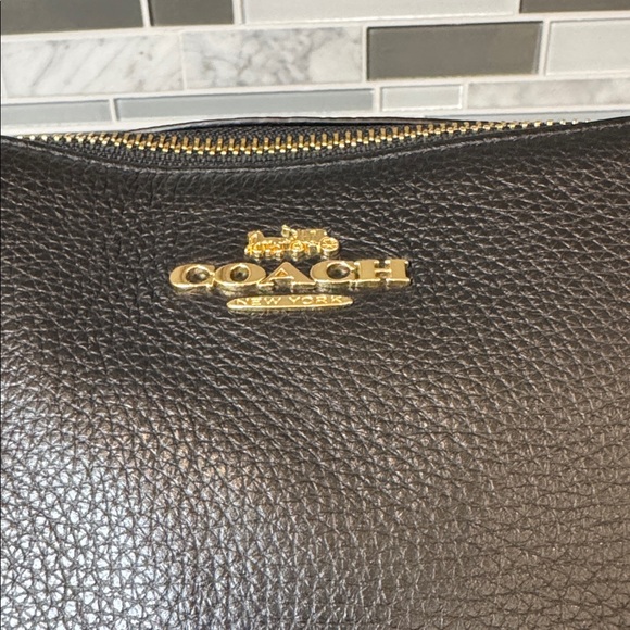 COACH - 2018 Shoulder Bag - Picture 2 of 10